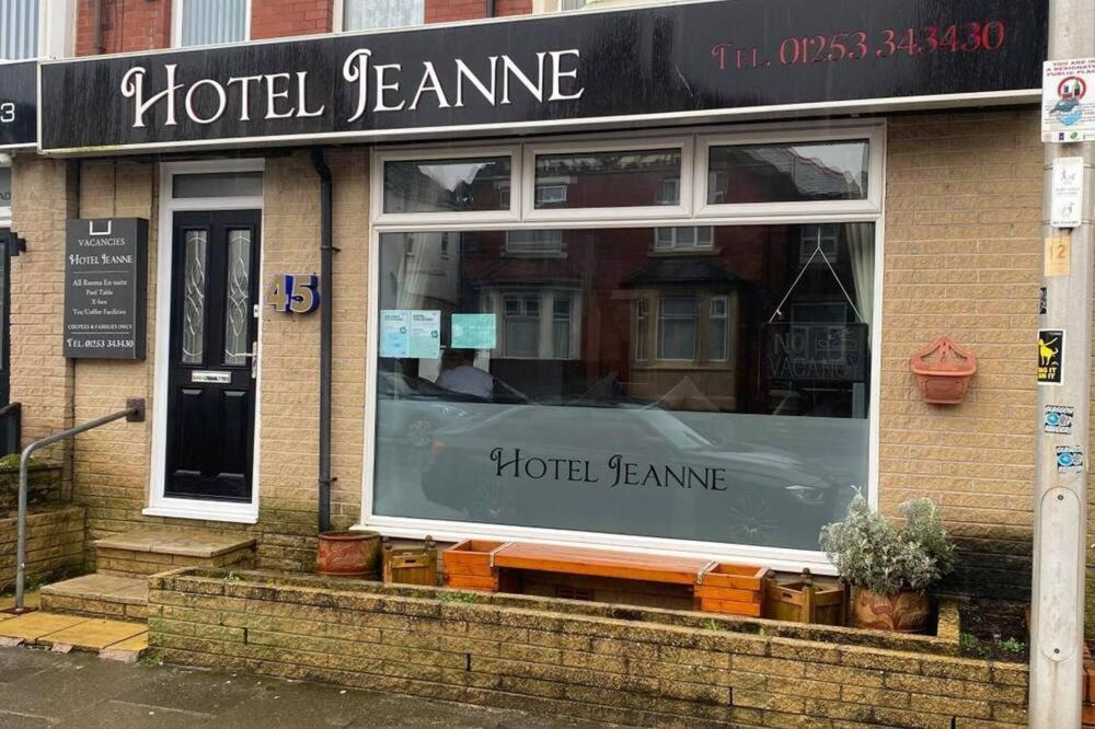 Jeanne, Blackpool